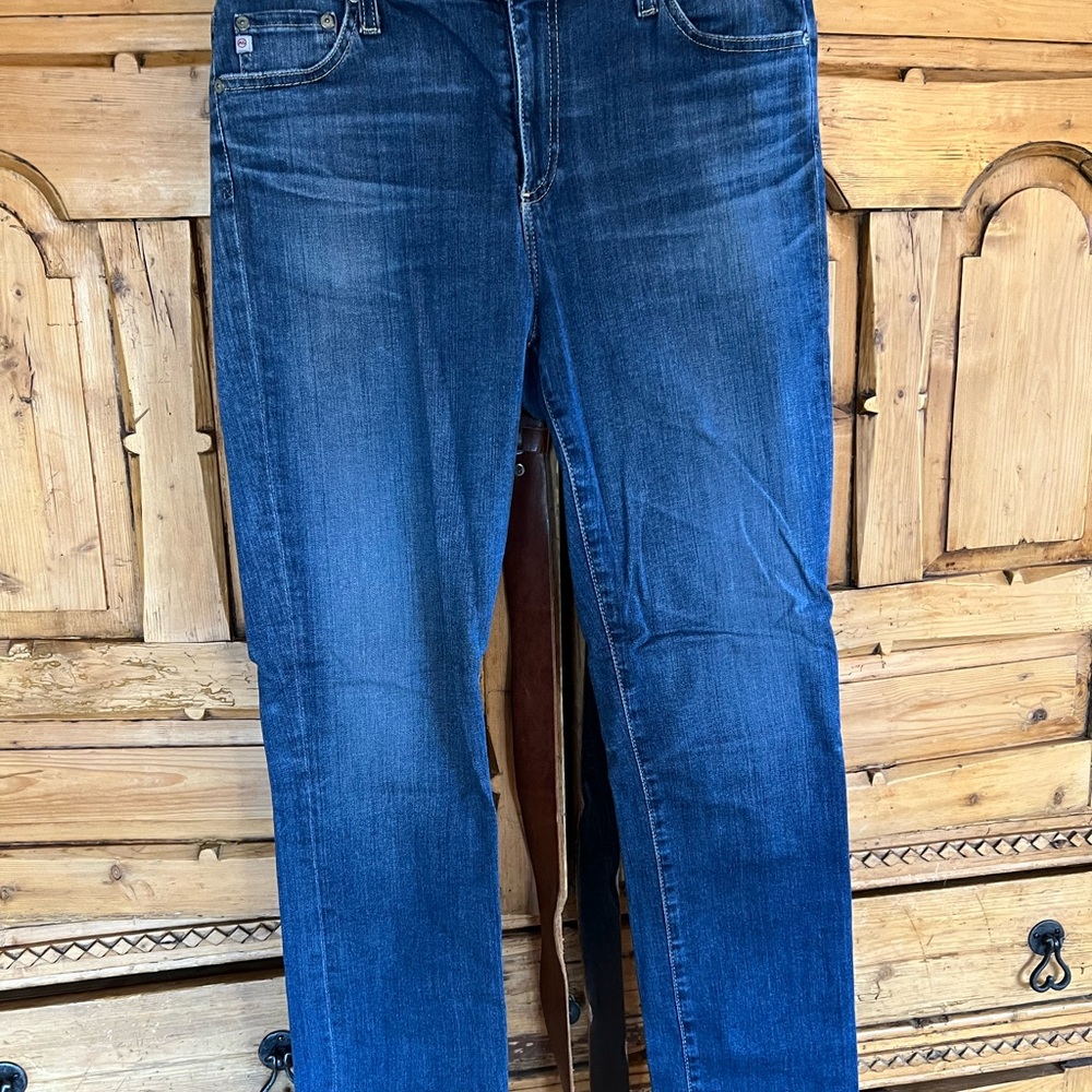 Women’s Blue  Jeans